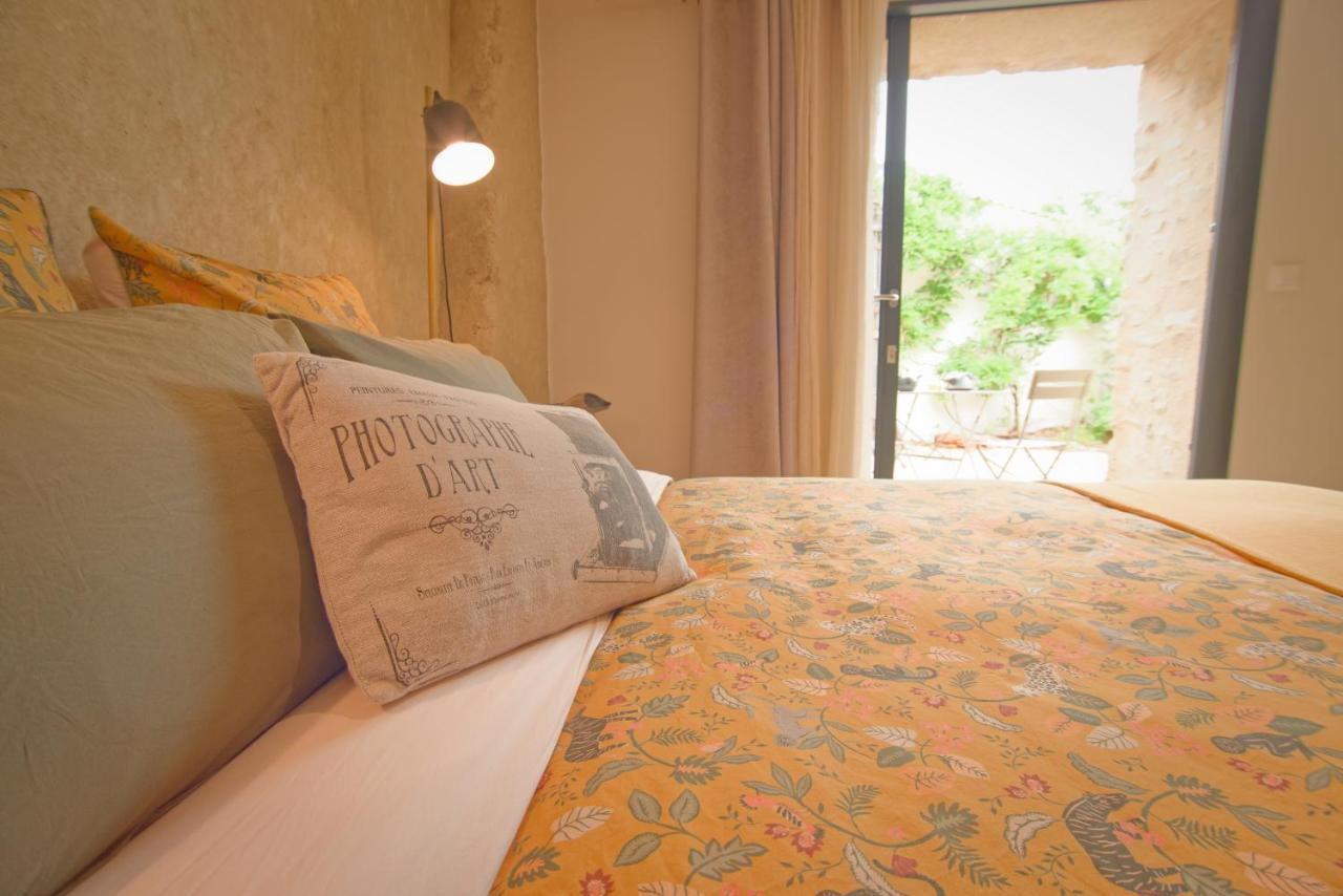 Bed and Breakfast La Belle Lurette Бресюир Экстерьер фото
